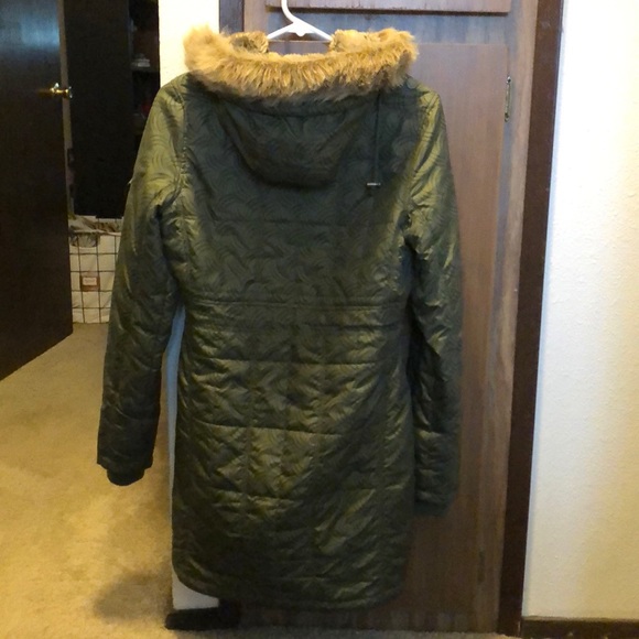 Billabong Parka - Picture 4 of 4